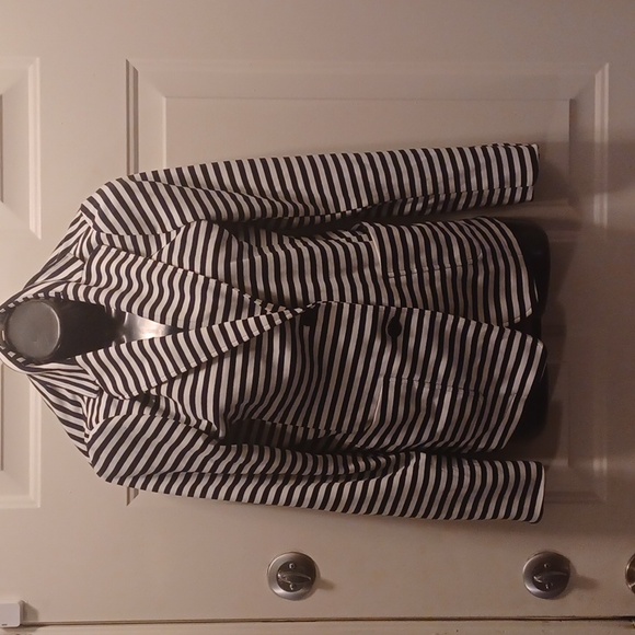 Striped Black and White Jacket - Size M - Picture 1 of 9